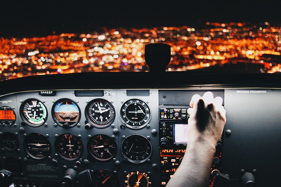 How Does Autopilot Work On Airplanes At Don Gonzales Blog